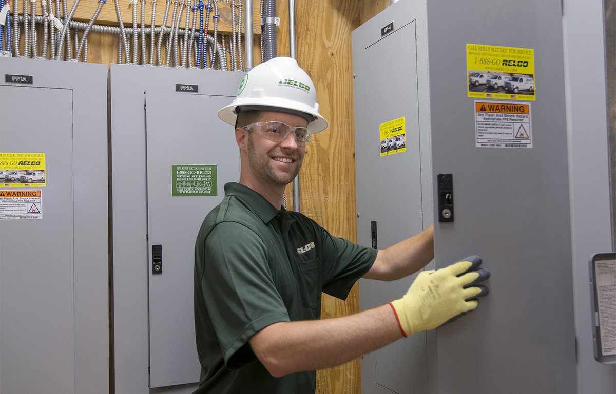 We’re Hiring Service Electricians! Apply to join our team at gorelco.com/employment.
#GoRelco #serviceelectricians #tradejobs