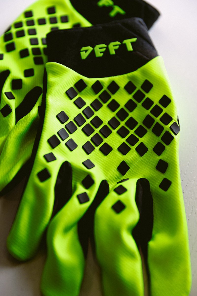 Dropping Tomorrow!! 🔥The Talon Glove in Flo Yellow 🔥

- Perforated Palm
- E-Tip Index Finger
- Silicone Printed Lever Grip
- Rubber Knuckle/Hand Protection
- Airprene Wrist Cuff
- Velcro Wrist Strap

*The perfect glove for riding in High Temps 🥵

<a href="/Deft_family/">Deft Family</a>