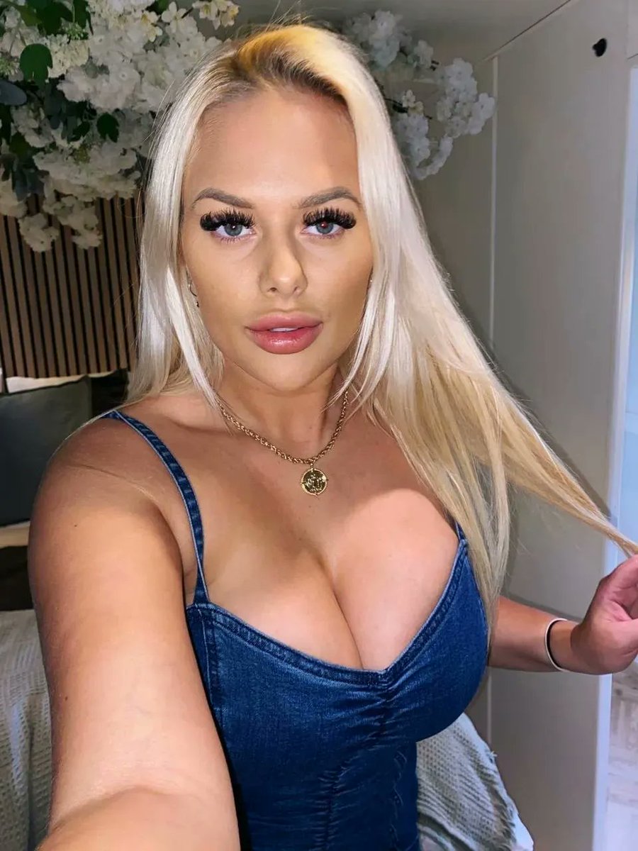 RT if you’d undress me 