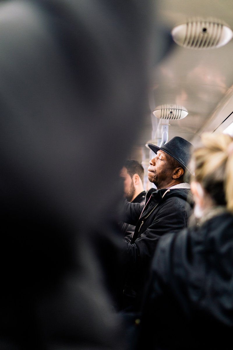 felixlupascu's tweet photo. Jubilee Line, 2022. #london_streetphotography #tubephotography #londonportraits #streetportrait #fedorahat #lovehat #londonphotographer #ukphotographer #londonunderground https://t.co/6s1sm2FF4i