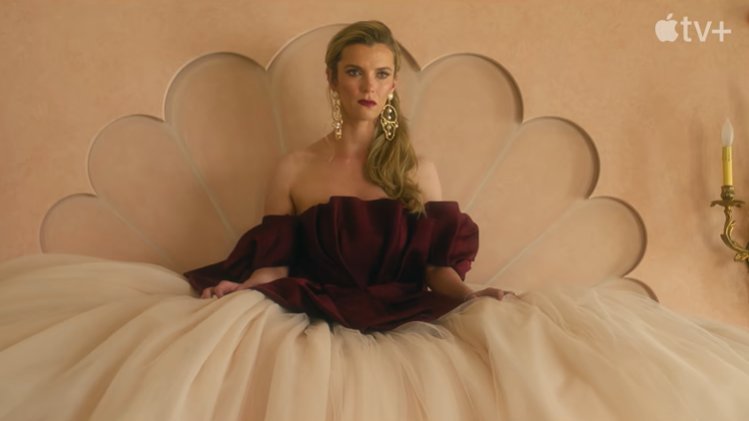 bestofgilpin's tweet photo. Betty Gilpin in ROAR @AppleTVPlus https://t.co/MI1svmn1rA