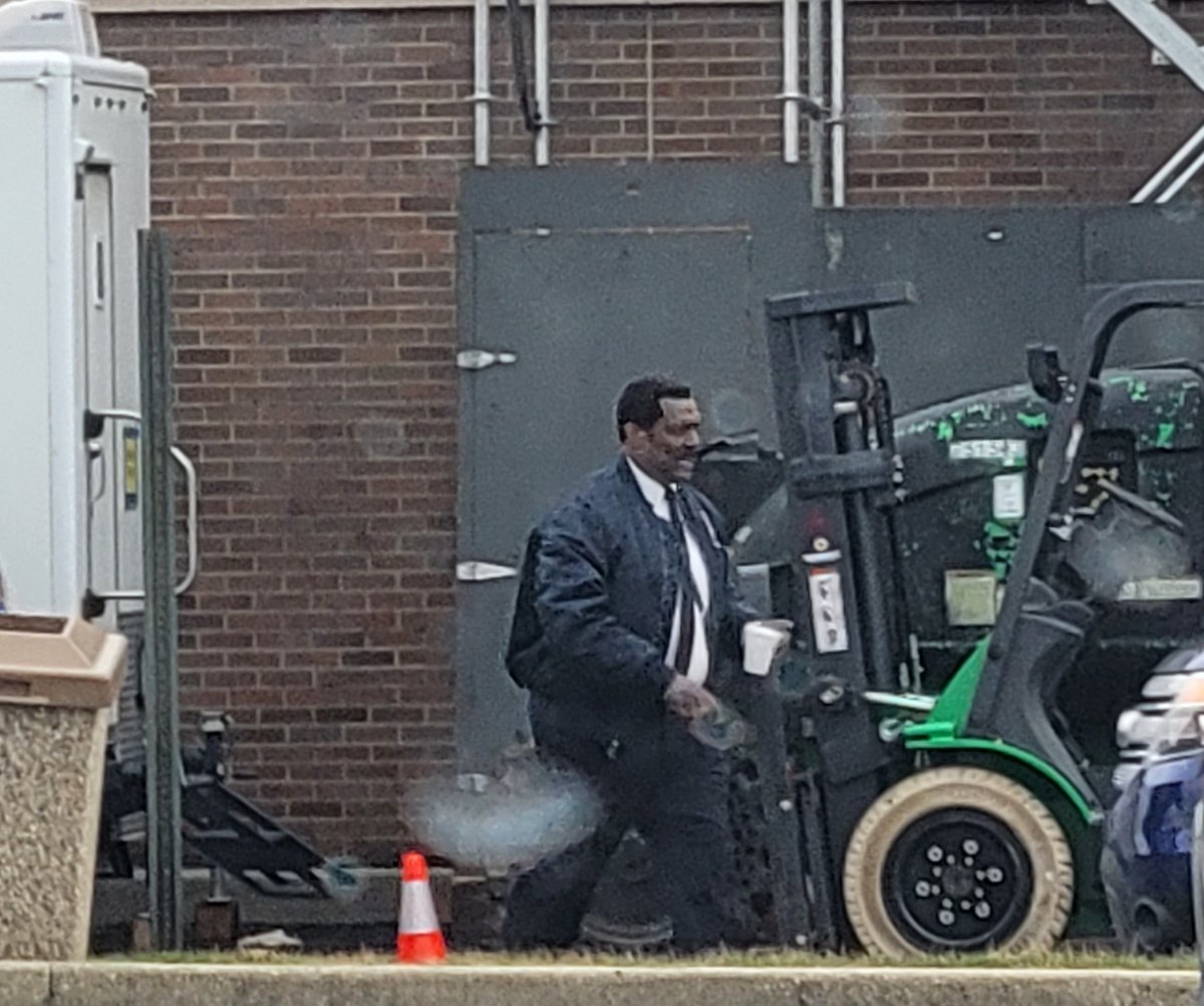 old_walnut's tweet image. All the big names are out there today at 25th and Washington in Bellwood. Go check them out if you are in the neighborhood.