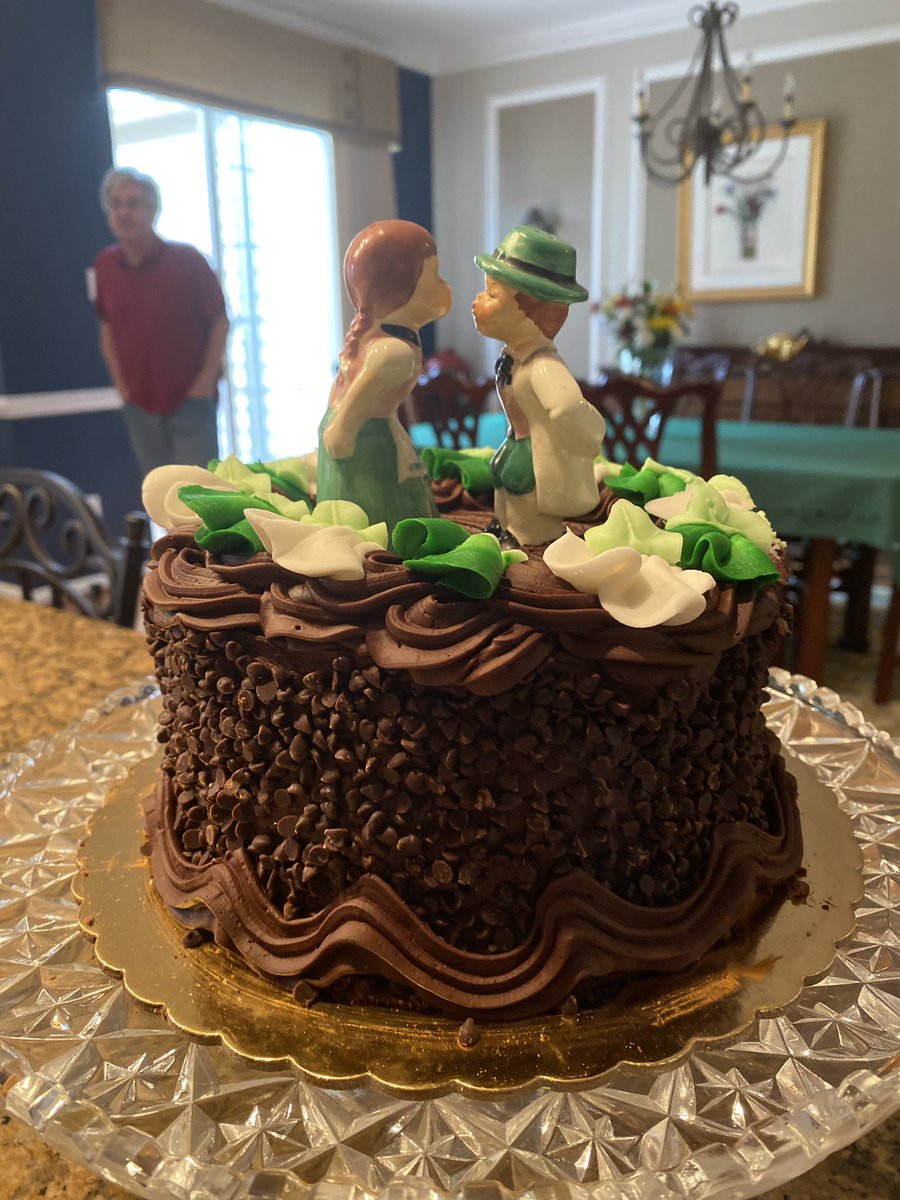 HelenTursi's tweet photo. Ben-needed to turn out the lights and sing Happy Feast Day to St. Patrick #newtradition #StPatricksDay https://t.co/VSyJ202ZOI