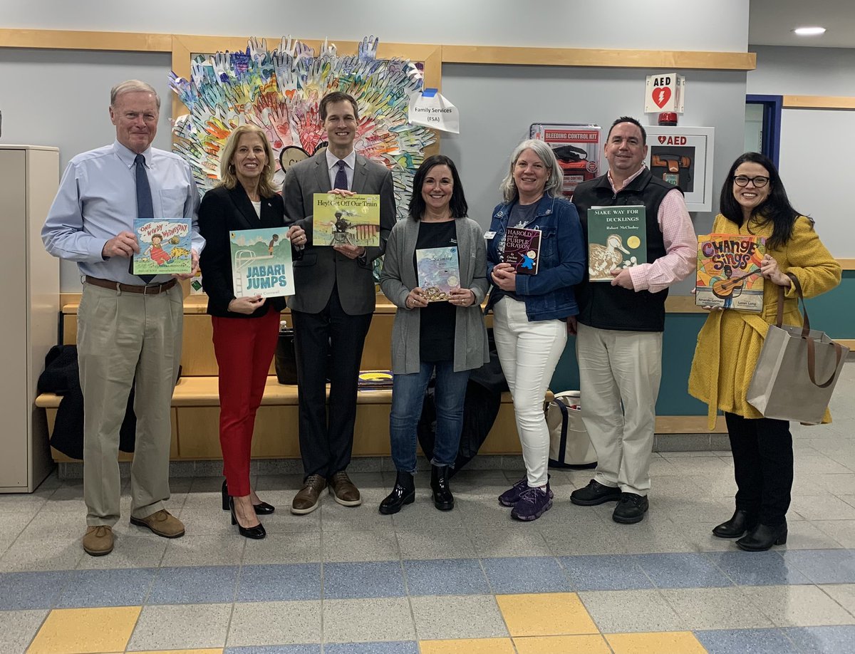 What a great afternoon <a href="/frps_Silvia/">Silvia Elementary</a>!!! Community leaders who  came in as guest readers and engaged our students as we celebrated Read Across America. <a href="/FRPSsupt/">Fall River Public Schools Supt</a>