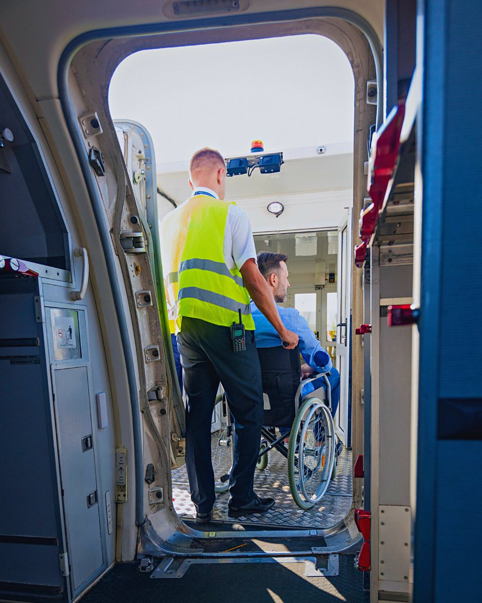 PVA1946's tweet photo. It’s #JustPlaneWrong to expect wheelchair users to buy a separate chair w/ tie-downs to use for safe air travel. Wheelchair users do not get their wheelchairs for the convenience of airlines. They get them to meet their mobility, health, &amp; independence needs. https://t.co/gpz0Ktye7d