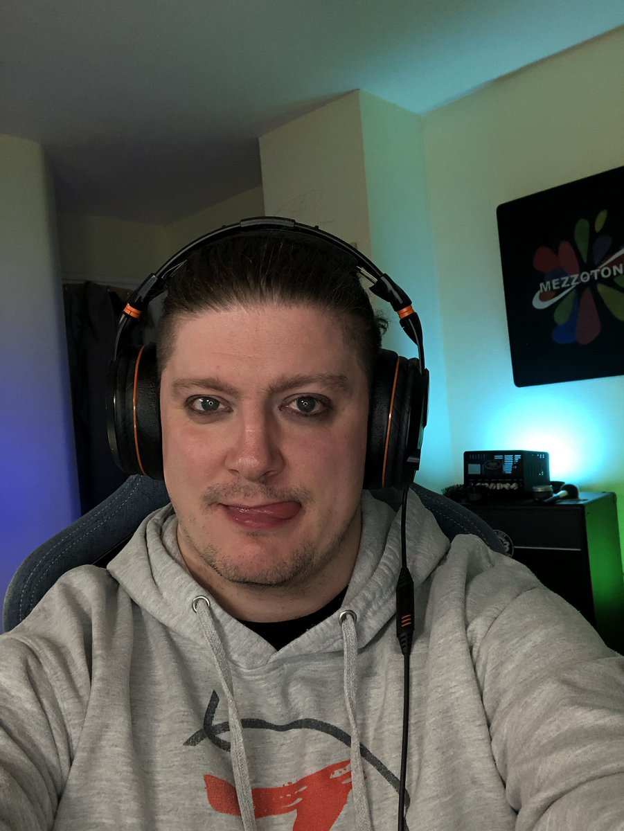 SevernSins's tweet image. Going live early today. Should be live at 6:30pm GMT. #Vanguard update day. Let’s see what’s new. Come and join me and the Sinners. 

Drop that follow click the link below. 

twitch.tv/severnsins 

#codstreamer #gaming #sinners