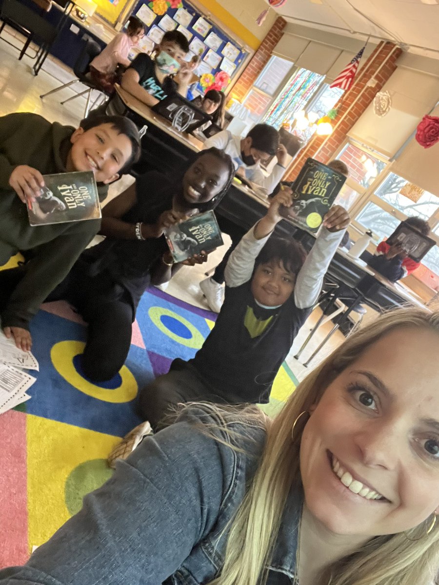 Lauren Huber tweet media