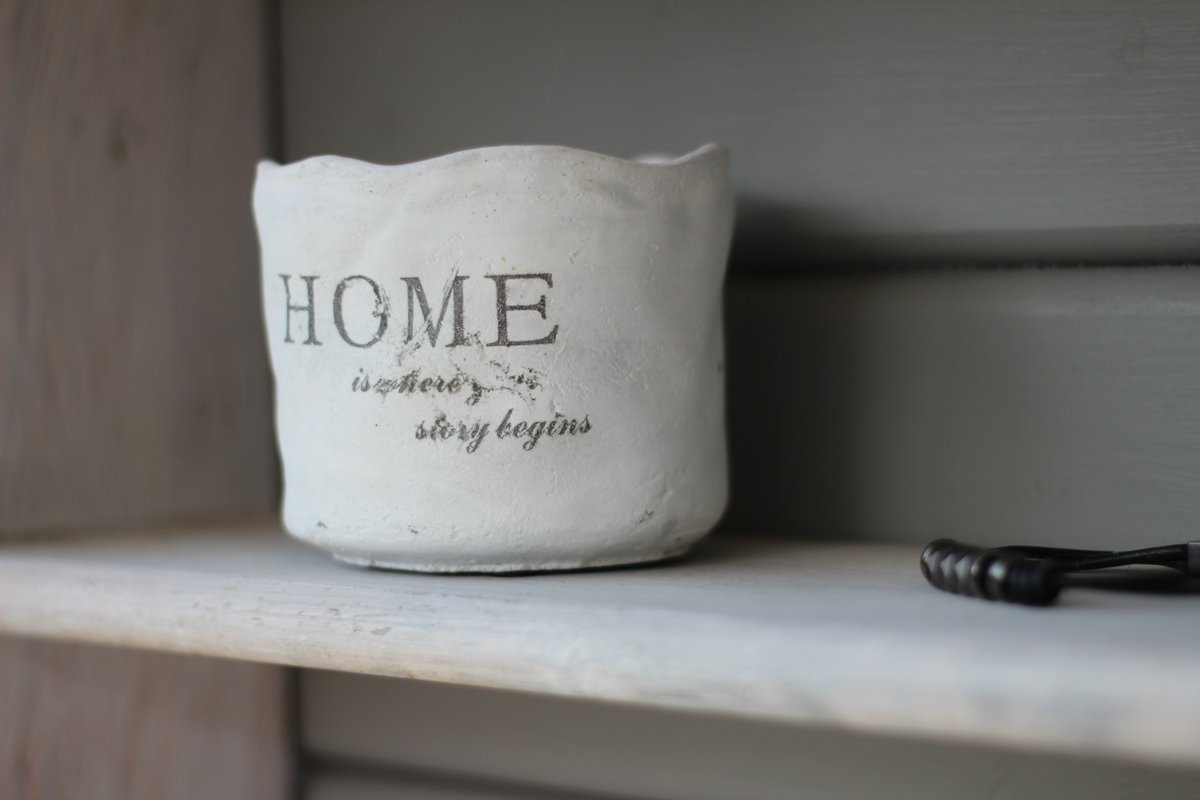 OKMOVEME's tweet photo. “A house is made of bricks and beams. A home is made of hopes and dreams.”

Let us help you move into your new home. 

#OKMoveMe #Movers #Moving #StressFree #HomeOwners https://t.co/j0REpG0kcs