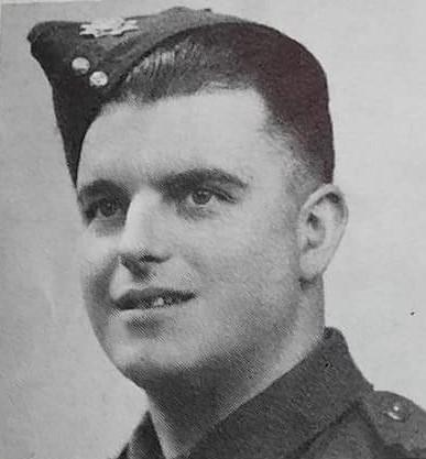 6thairborne's tweet photo. Pte. Herbert George Littlejohns 12th Bn (Airborne) Devonshire Regiment KIA #OTD 24th March 1945 aged 30 buried Reichswald Forest War Cemetery.
#12thDevons #OpVarsity
"GOD'S GREATEST GIFT, REMEMBRANCE. HIS LOVING WIFE GLADYS" #Hartland #Devon https://t.co/eSKSoSeNS9