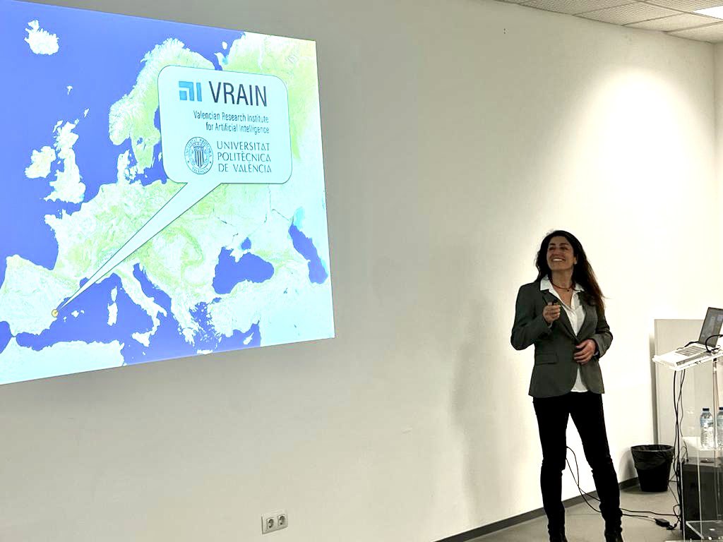 VRAIN_upv's tweet photo. Today @acidad presented #VRAIN expertise in #SmartCities and #AI to @digitalpythia and the #Valencia @living_eu Community @upv @LasNaves @AjuntamentVLC @generalitat https://t.co/Dpja88hkPi