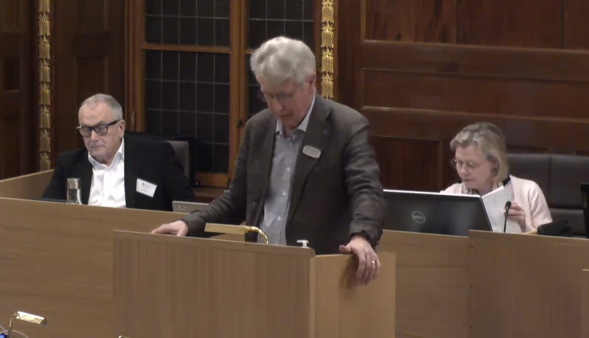 ”Älvstaden är något fantastiskt. Det är unikt med en möjlighet till omfattande stadsutveckling i vattennära läge mitt i en storstad. Men politik är inte bara att vilja utan också att välja”, säger Jörgen Knudtzon (KD) i #kfgbg