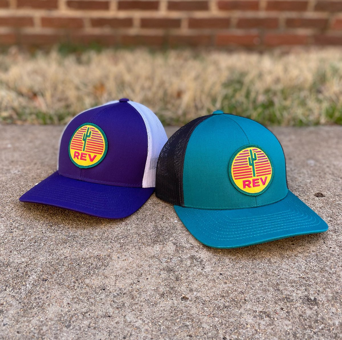 MENTapparel's tweet photo. Take a look at these fun new truckers we produced for our friends at @revolucionokc! Dope, right?! Stop by and snag one while they last!
…
#revolucion #eatlocalok #headwear #truckerhats #patches #apparel #swag #merch #okc #ment https://t.co/RztsBPupEd