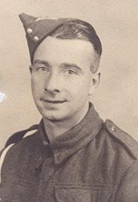 6thairborne's tweet photo. Pte. Arthur Pugh 12th Bn (Airborne) Devonshire Regiment KIA #OTD 24th March 1945 aged 32 buried Reichswald Forest War Cemetery.
#12thDevons #OpVarsity https://t.co/i2Dn58CqBi