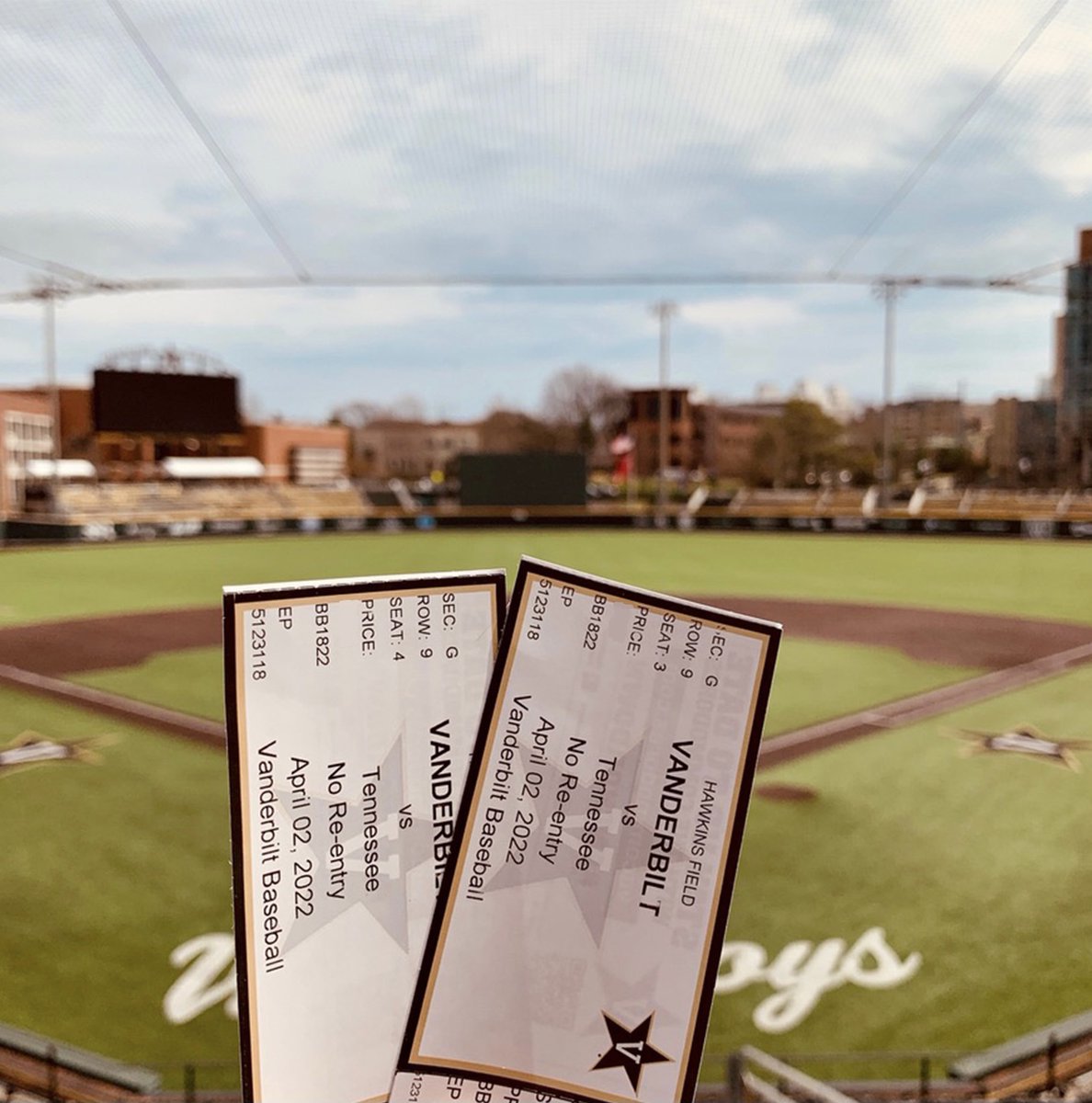 Nashville Stars ⚾️ (@nashvillestars) on Twitter photo GIVEAWAY: 2 tickets for <a href="/VandyBoys/">Vanderbilt Baseball</a> vs Tennessee on April 2 in Nashville, TN!
To enter (each counts as one entry): 1) RT this tweet, 2) TAG who you’ll bring in the replies, 3) LIKE this tweet
Winner announced 3/30 at 11 AM CT. GIVEAWAY: 2 tickets for <a href="/VandyBoys/">Vanderbilt Baseball</a> vs Tennessee on April 2 in Nashville, TN!
To enter (each counts as one entry): 1) RT this tweet, 2) TAG who you’ll bring in the replies, 3) LIKE this tweet
Winner announced 3/30 at 11 AM CT.
