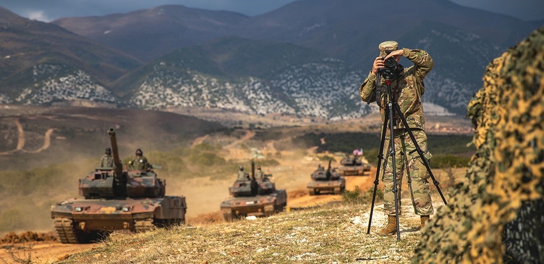 National Guard tweet media