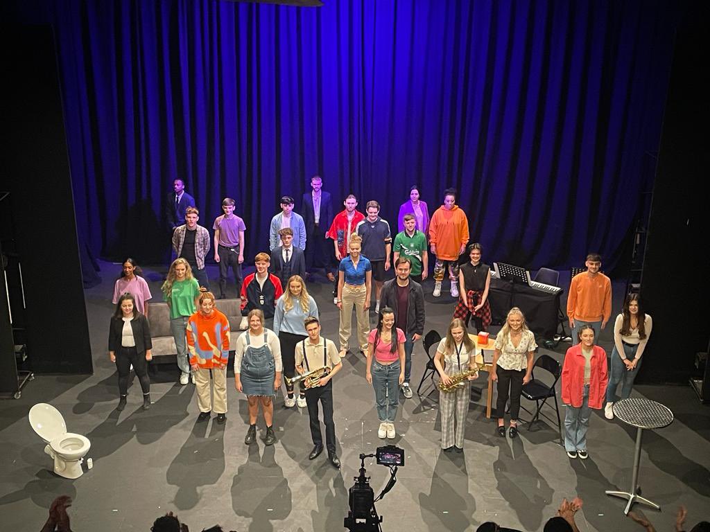 Erin Staples tweet media