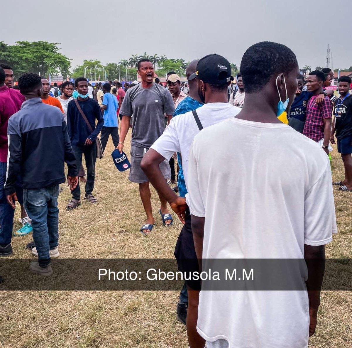 Photos from UNILAG male football team mourning their loss against OAU . Sad scenes 🥲🥲

#NugaUnilag2022 #NugaGames #OAUTwitter