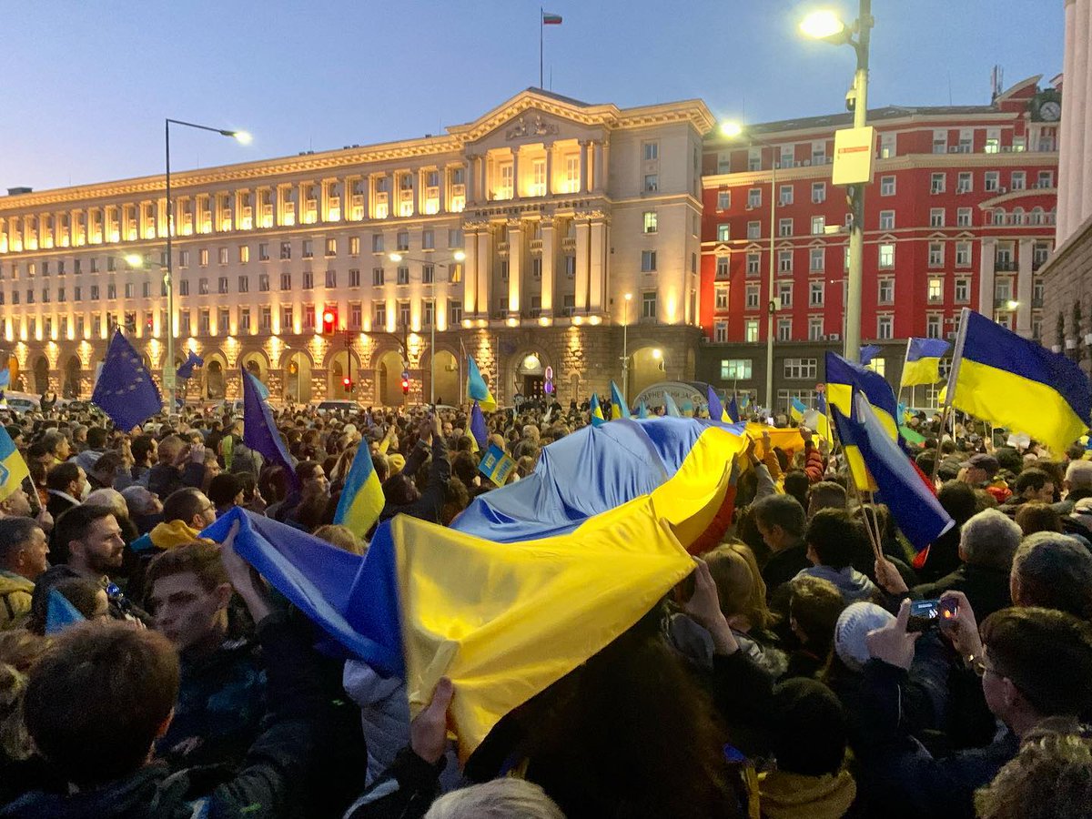 bysylvia_a's tweet photo. Tonight #Sofia #Bulgaria is blue and yellow. Слава Україні! #standforukraine #PutinWarCriminal https://t.co/dnmXJ9XeMA