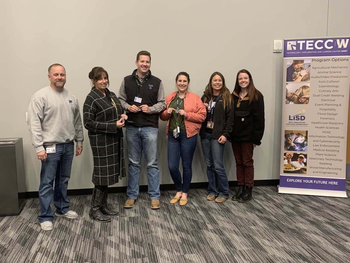 Thank you for your Community Engagement efforts in each of your programs.  We have awesome staff members in agricultural science and forensic science on campus!  Great work with our community! #LISDKudos <a href="/lisdcte/">Career & Technical Education Lewisville ISD</a> <a href="/GilbreathJustin/">Justin Gilbreath</a> #lisd_cte