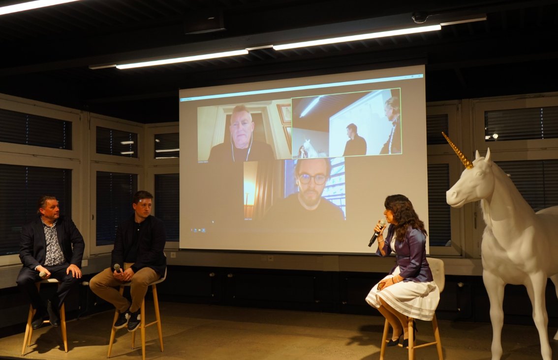 CV_Labs's tweet photo. Taking the stage at our DAOs event tonight - @GrantLenaarts, @George1493, @NicolaPlain, @MichiKunz77, @KunzAlain, @fabs_imhof. 
Thanks for the great insights on everything!👏🏻
#DAO #blockchain #ecosystem #crypto #cryptovalley #Zug #networking #event #events #blockchainconference https://t.co/8CmTrlumAq