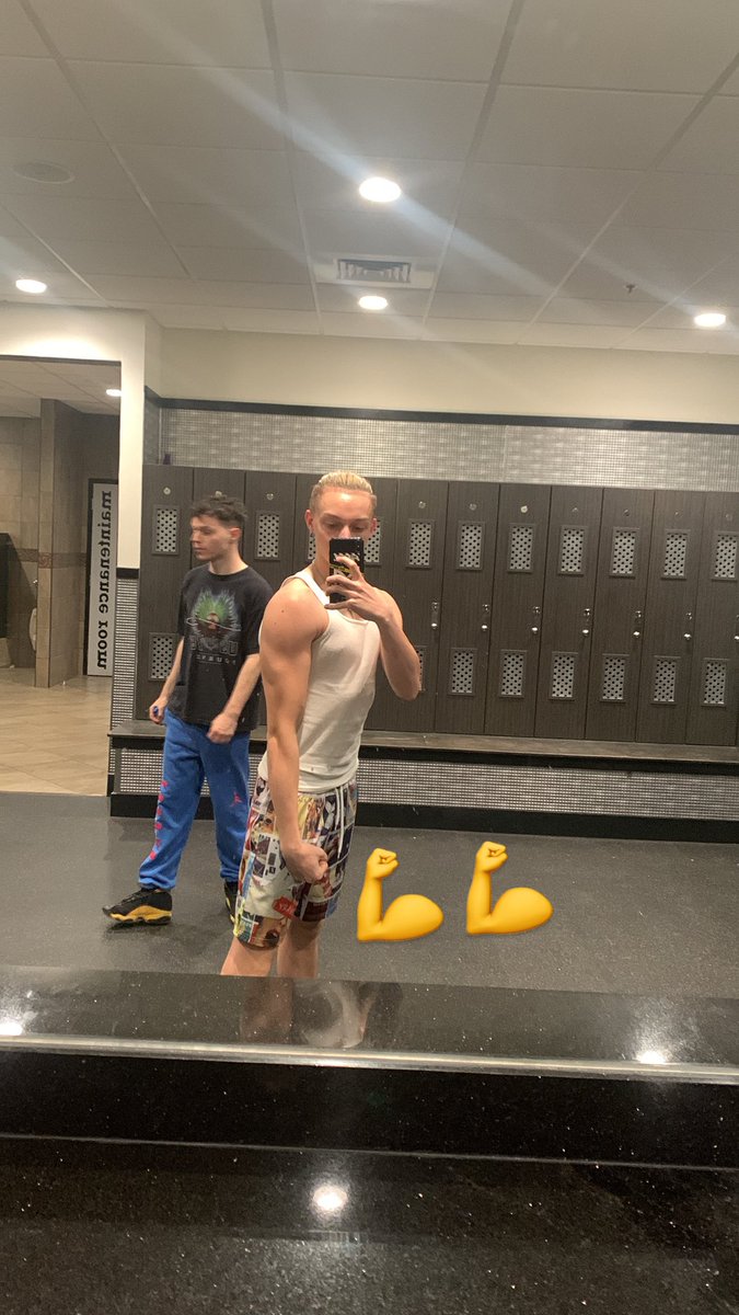 iambackpackkid's tweet photo. Been working💪 https://t.co/ZdxlUQJbq2