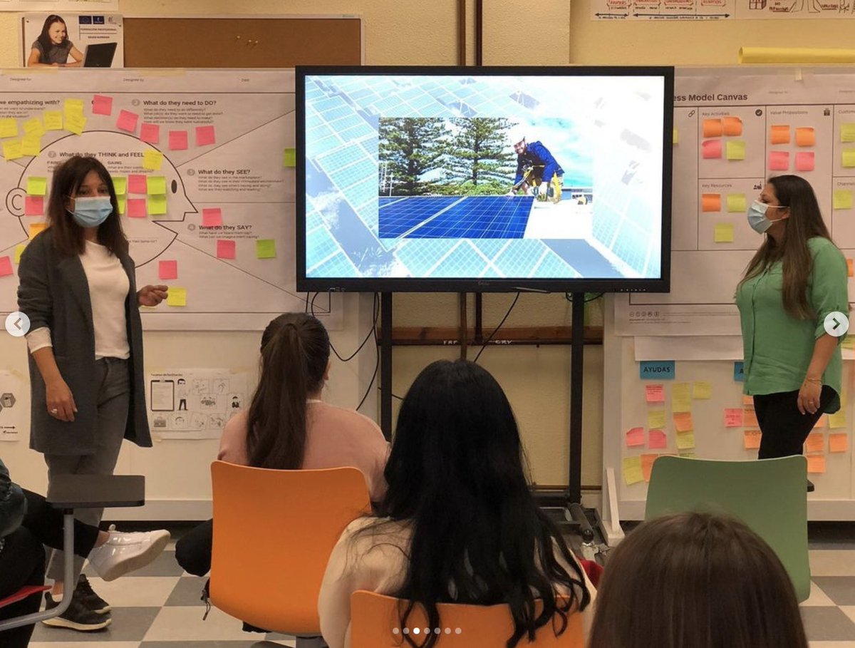 ppenalvera's tweet photo. #DemoDay con 1CSA como público y jurado.
Muy buenas exposiciones de los proyectos. Y nuevos contactos para proseguir con alguno de los proyectos…
#APES_CLM @apesclm https://t.co/cC4WoP1ziJ