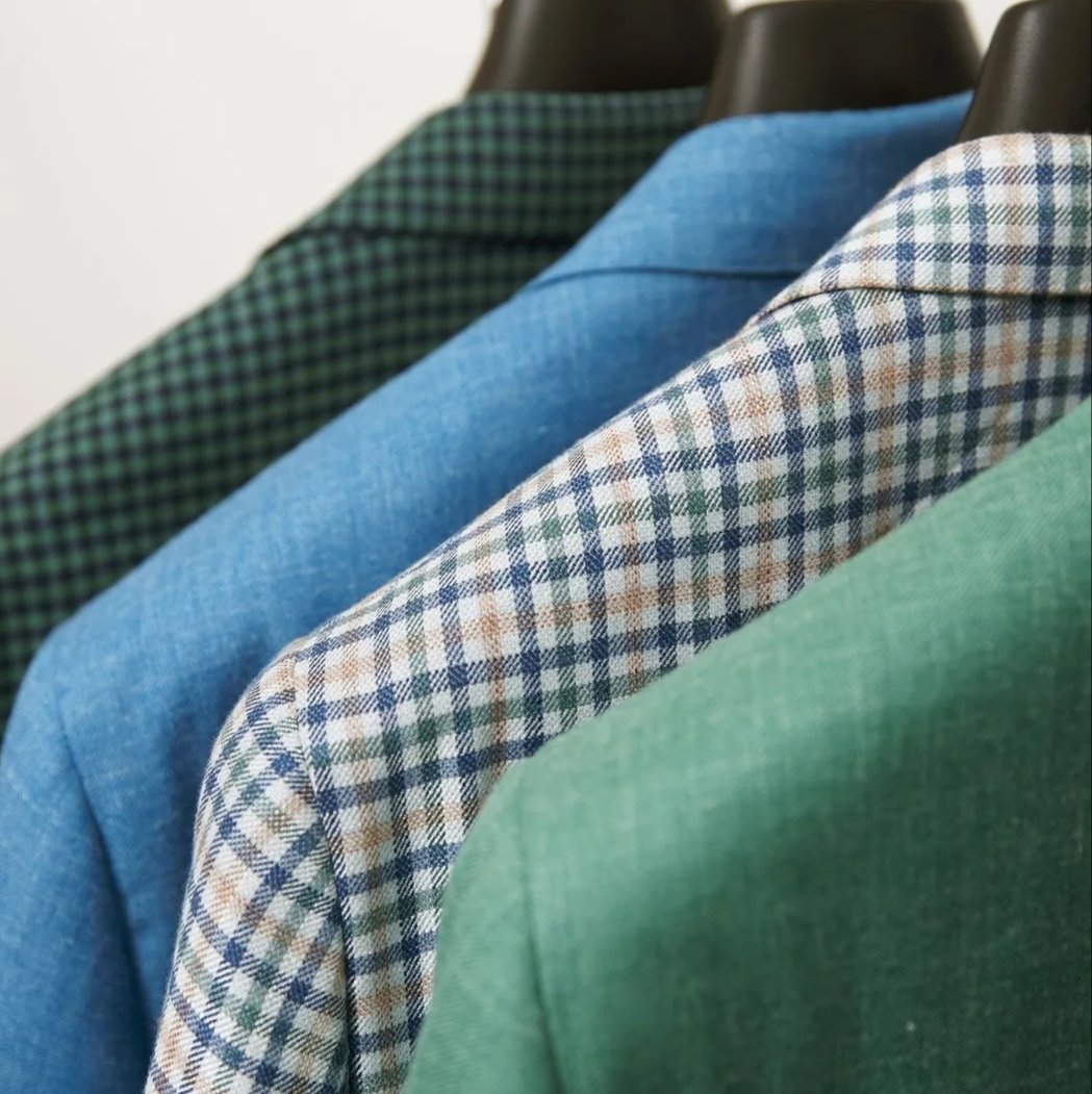 RAClothiers's tweet photo. Gentlemen it's take a part in a poll Thursday!
Vote by placing the following heart in the comments below ‡οΈ
π Solid Sports Jackets
π Checks Sports Jackets
π§‘ Plaid Sports Jackets
Coppley Ltd suits every man with #CoppleyStyle ...... https://t.co/Jv85jfEG6N