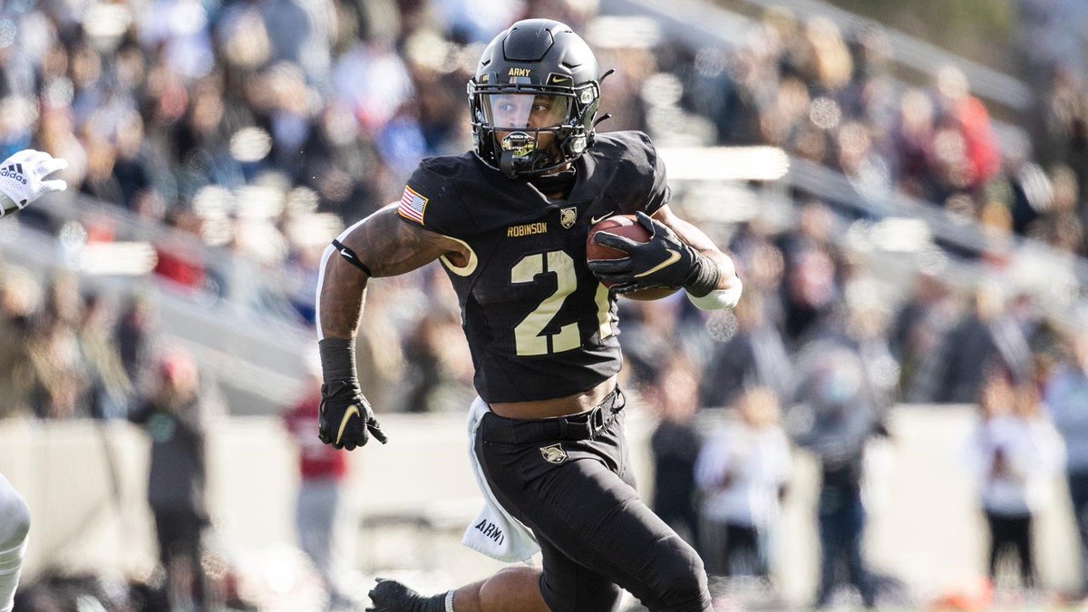 run_trent4's tweet photo. After a great conversation with @CoachBPowers and @CoachJMNichols I’m extremely blessed and honored to receive my first Division 1 Football Scholarship offer to @ArmyWP_Football @CoachJeffMonken @AllenTrieu @CoachTomBolden https://t.co/2Asst4Stwc