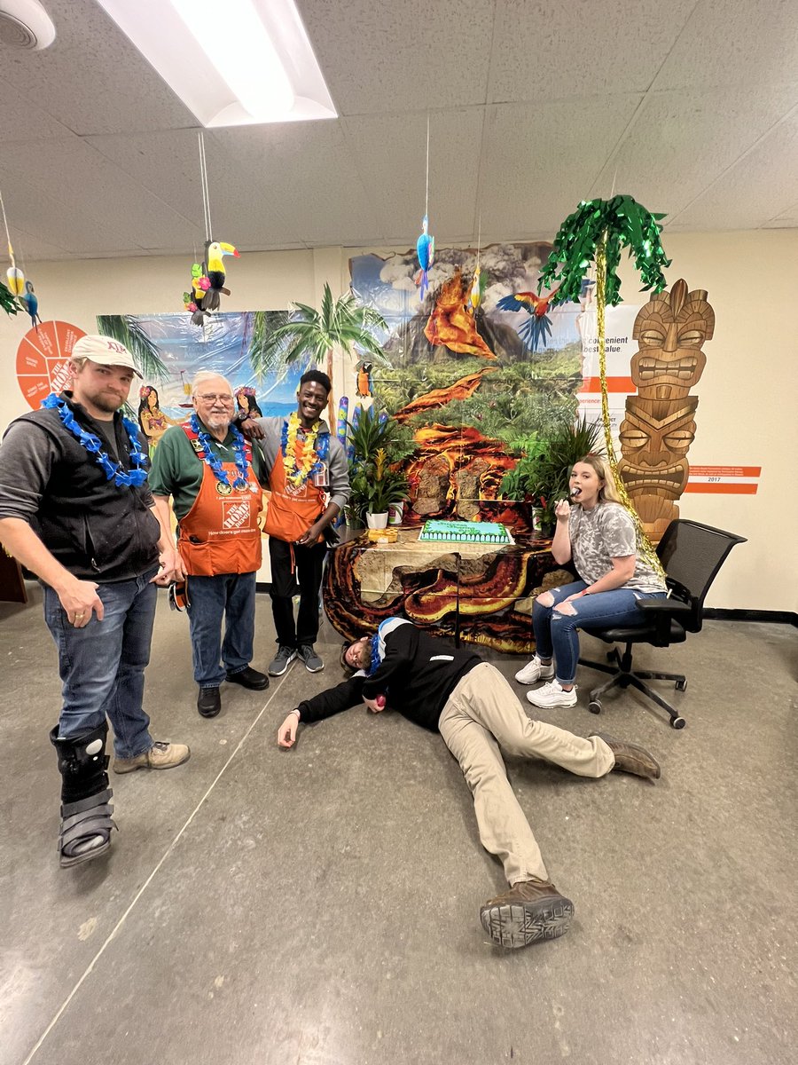 Joann sharp tweet media