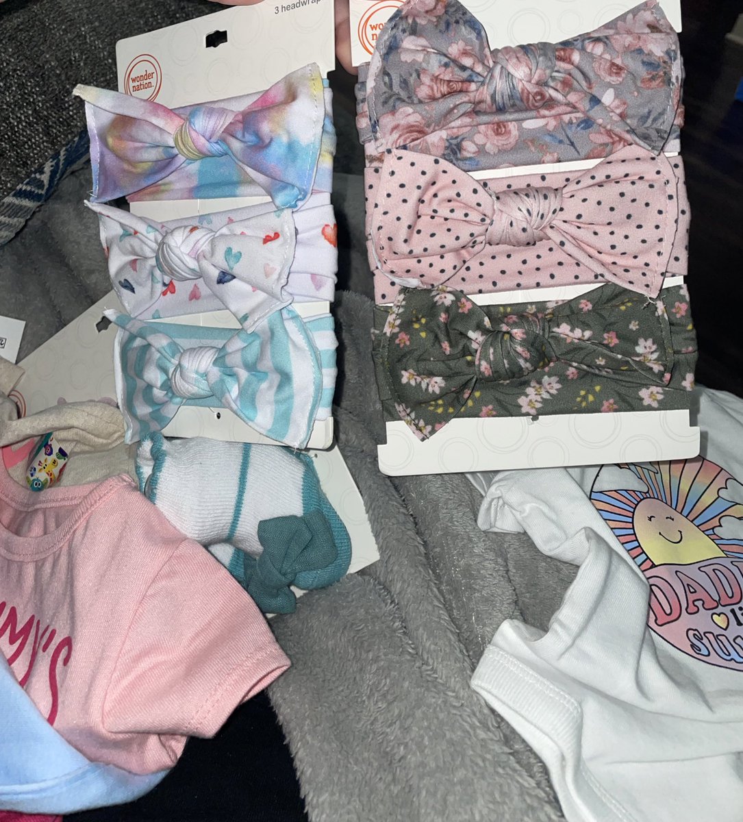 ashleylovesdis's tweet photo. It’s getting real💗 https://t.co/GbxJ2ojZsO