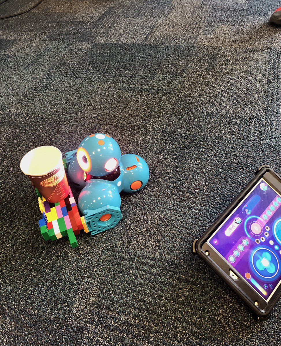 Beaumonde_LLC's tweet photo. After weeks of collaborative teaching in the LLC, Ss engage in a culminating activity: Code your robot to perform a task that will make life easier. Designs included cleaning up a mess, helping with homework and my fav ….  bringing your teacher a cup of coffee! https://t.co/AkZhvt0Td7