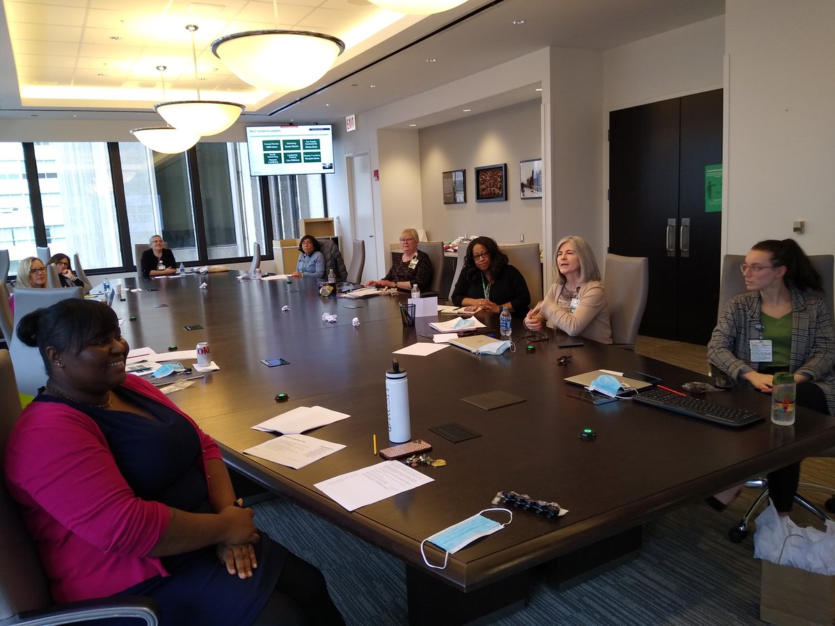 rush_wlc's tweet photo. The 2022 Women's Leadership Council Executive Retreat is underway! https://t.co/s9kODAWhZ2