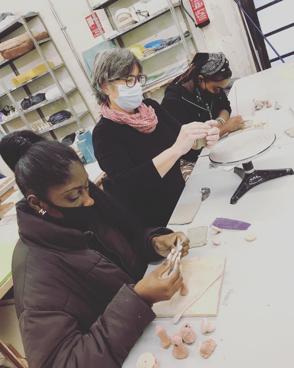 Getting creative with ceramics <a href="/EartVic/">eart vic</a> on our #Erasmus trip to Catalunya.