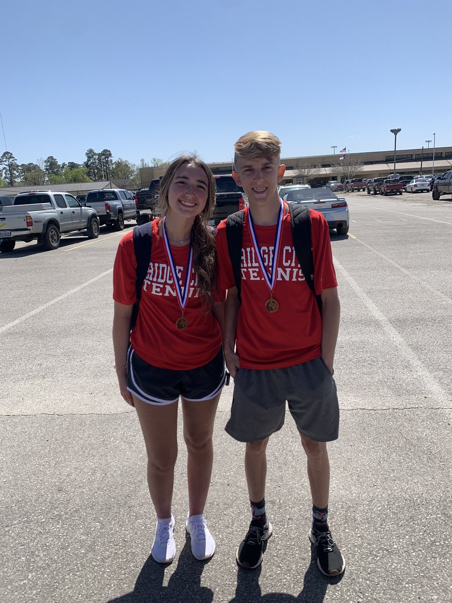 Tennis_BCHS's tweet photo. Congrats to Logan Hartje and Shelby Theriot finishing 4th today at district! https://t.co/dryCk8PmPF