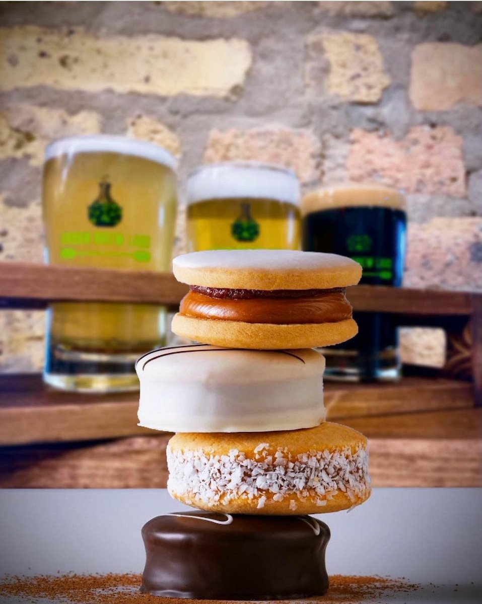Friday from 5-9pm, cookie and beer pairing with Lucila's Alfajores!
#chicagobeer #chicago #beerpairing