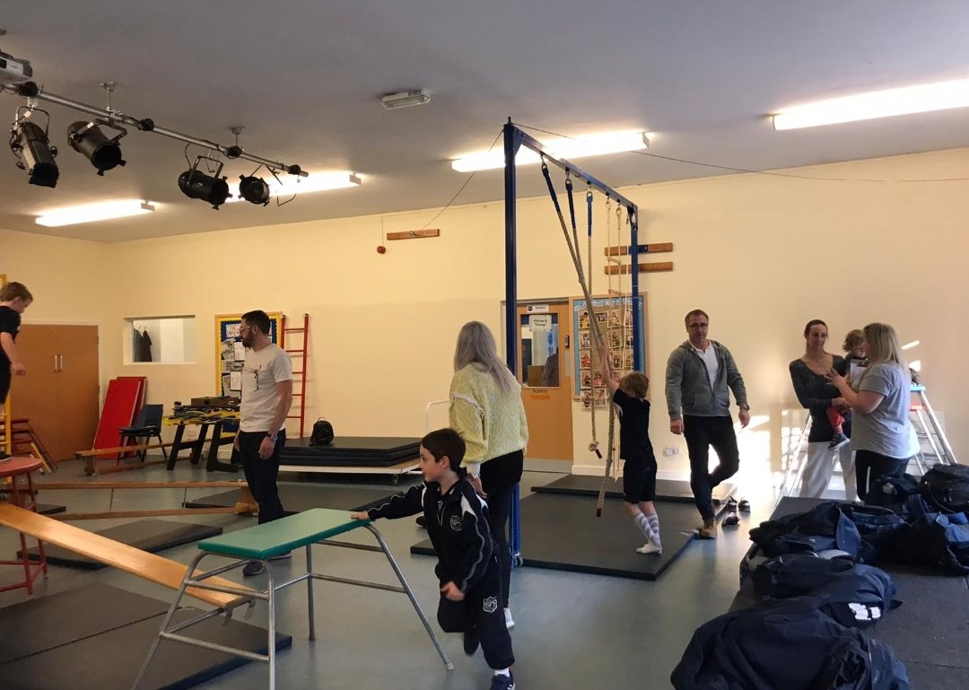 BrabynsPrep's tweet photo. We had a hopscotch station, gymnastics activities and a balloon game! #BPSFamilyChallenge #BPSSportsWeek https://t.co/zBzQagR233
