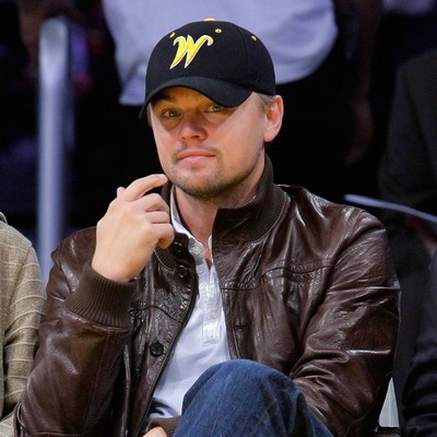 WichitaState's tweet photo. Over the years, @LeoDiCaprio has accumulated quite a collection of hats. This is our favorite. 🔥 #tbt #ShockerNation https://t.co/vdbigjosUx