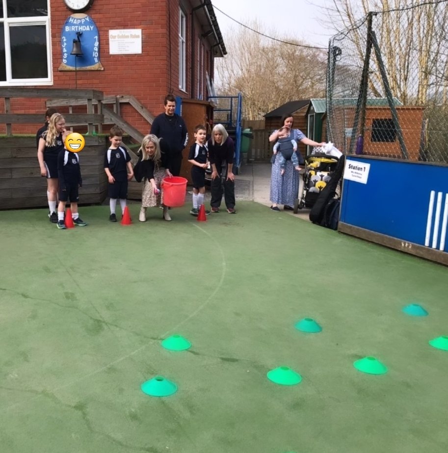BrabynsPrep's tweet photo. We also had a target game, hula hooping, beanbag throwing and a scrambling station! #BPSSportsWeek #BPSFamilyChallenge https://t.co/pTnymXpxGe