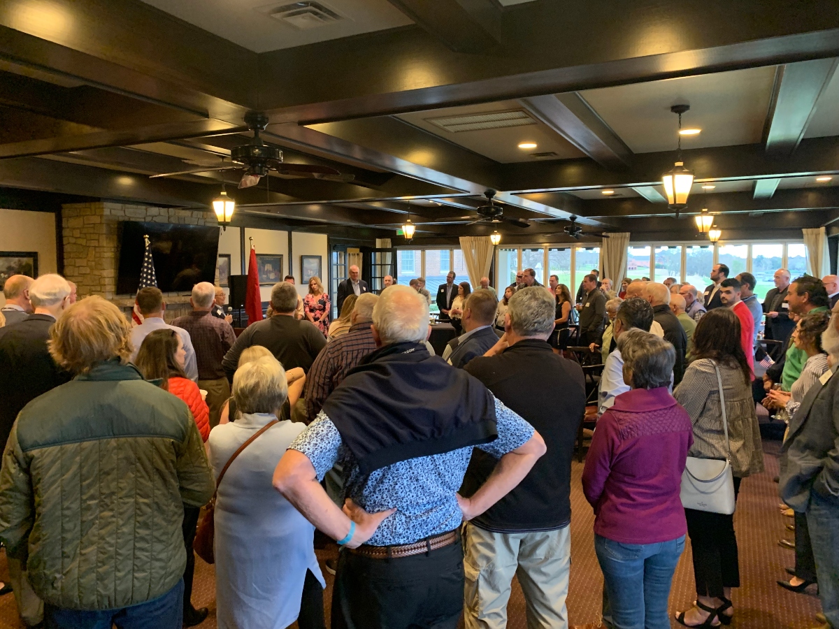TaylorForSumner's tweet image. Lorie and I are blessed by the outpouring of support we received last night in Gallatin!

Thank you to General Dennis Cavin, Vicki &amp;amp; Vice-Mayor Shawn Fennell, and Hillary &amp;amp; Griffin Bonham for hosting a tremendous event. 

We are gaining momentum every single day.