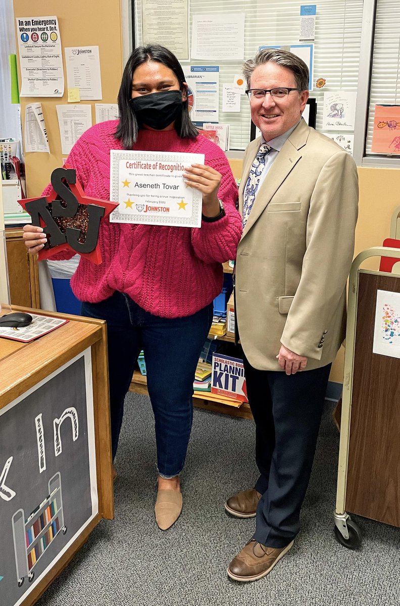 ASJohnston1's tweet photo. Round of applause for our ASJ Stars of The Month @AsenethTovar &amp; @ASJLibrary ⭐️👏🏼 @IrvingISD #FluentInSuccess https://t.co/CbswZhV7Ny