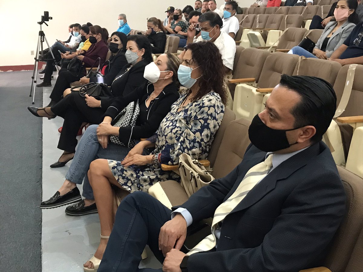 VictorSanoro's tweet photo. .@OseppaA es una Asociación Civil que durante años ha luchado por lograr mejores condiciones laborales para las y los policías de todo México. 

Me enorgullece enormemente poder ser testigo de la Toma de Protesta de su nueva dirigencia.

¡Felicidades!

@ernestoreacano https://t.co/IzLWDRPpo4