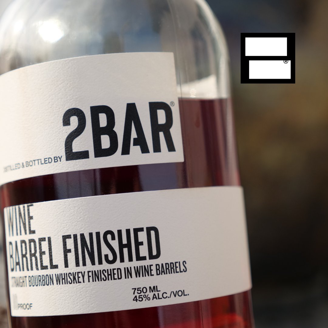 2BAR Bourbon finished in a wine barrel which adds an amazing depth and complexity from the wine tannins that complement the Butterscotch, Vanilla, Cherry, and Chocolate Notes. Shipping to 44 States Link In Bio
#barrelfinish #bourbonbottle #straightbourbonwhiskey #shoponline