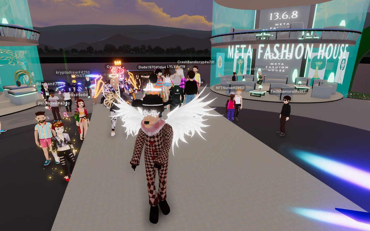 Portland_DCL's tweet photo. #decentraland #FashionWeek https://t.co/wwAun63DnR