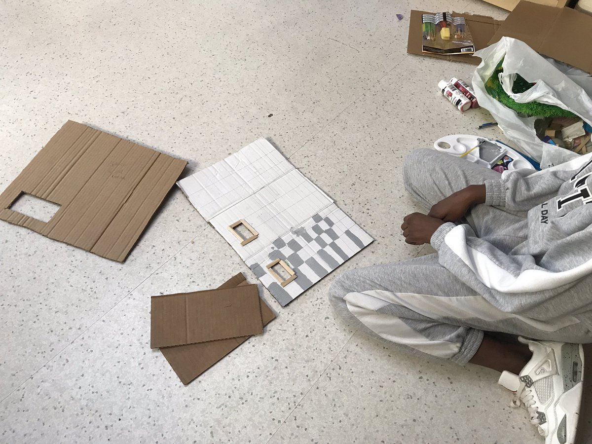 Love this math project happening in Grade 8 classrooms! Blueprints and design 👏👏 <a href="/theroar_bhes/">TheRoar</a> <a href="/BayviewHillES/">BayviewHillES</a>