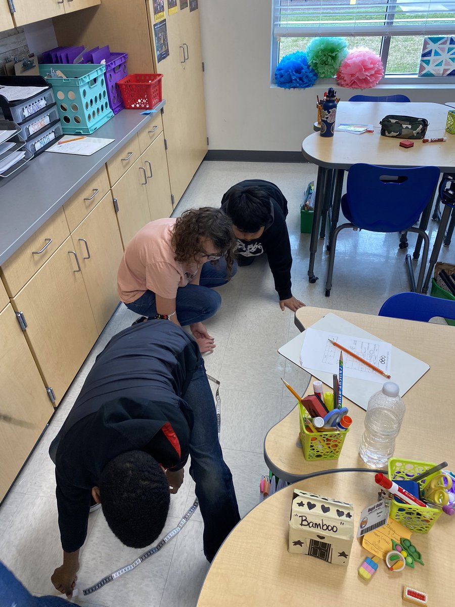 MsBennettROSA's tweet photo. Working on learning more in decimals and measurement by conducting our own “Mini-Metric” Olympics. #EngageCreateSOAR @ROSAMrsEller @ROSArockets https://t.co/hRNV0nrULz