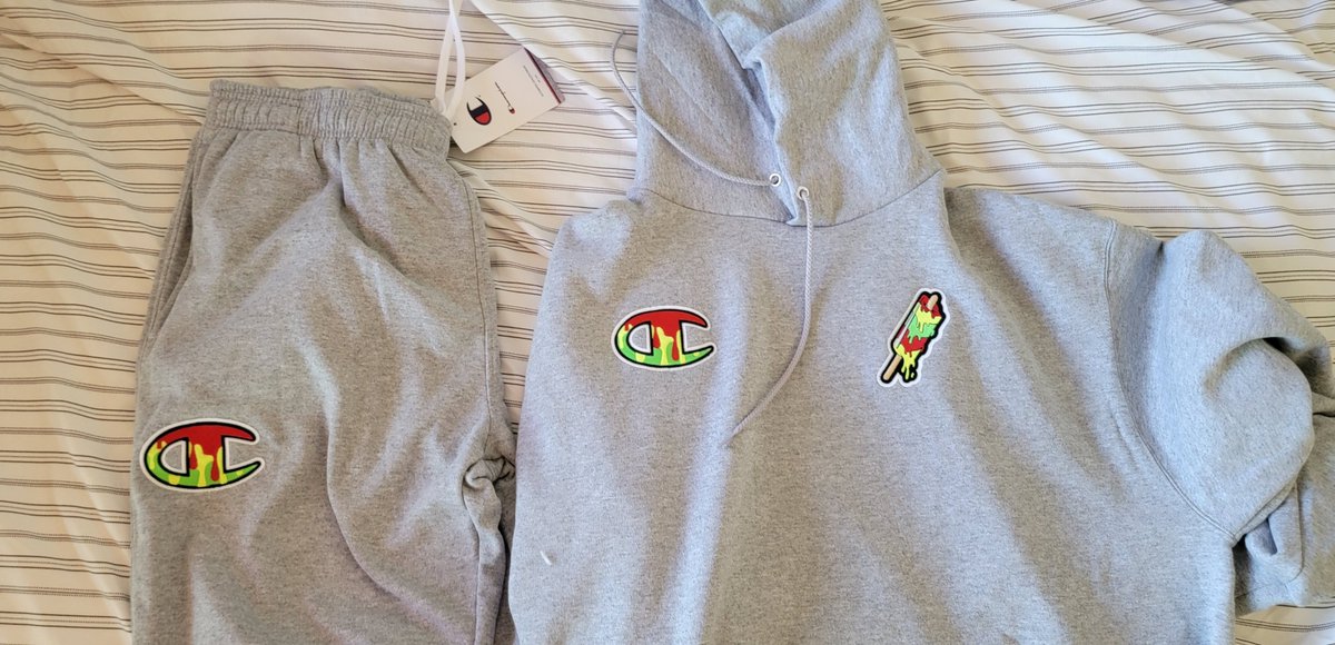 <a href="/TristanGHill/">Tristan</a> <a href="/fruitpop/">Fruitpop</a> bout to pull some bitches real quick