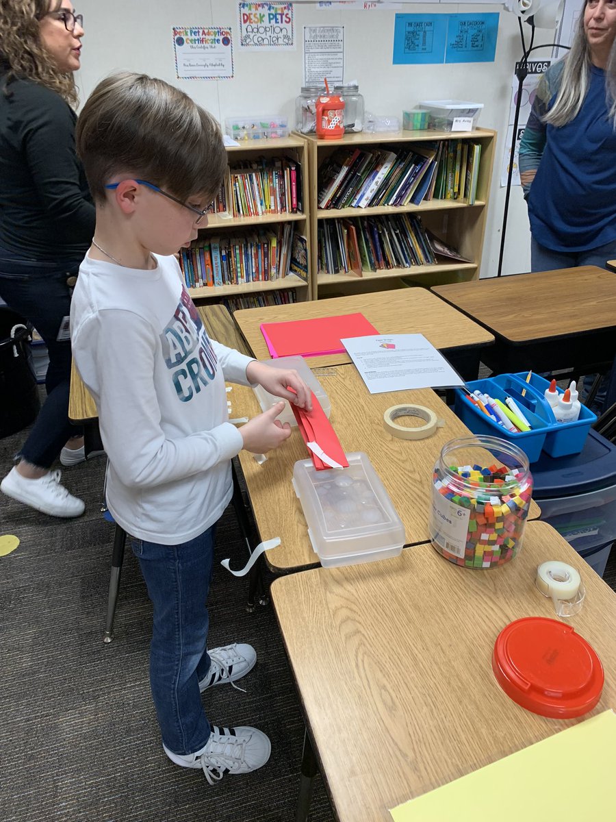 netardus's tweet photo. PFE Science Spectacular Night! Students made a magic potion, learned about sound, made paper bridges and explored magnets! Such a fun night! @HumbleISD_PFE #gameonforlearning https://t.co/gPaTV31bUU