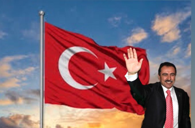 "Türk ata bindiğinde Alparslan’dır, Yavuz’dur… Attan indiğinde ise Mevlana’dır, Yunustur…"

#muhsinyazicioglu 

Ruhun Şad olsun...