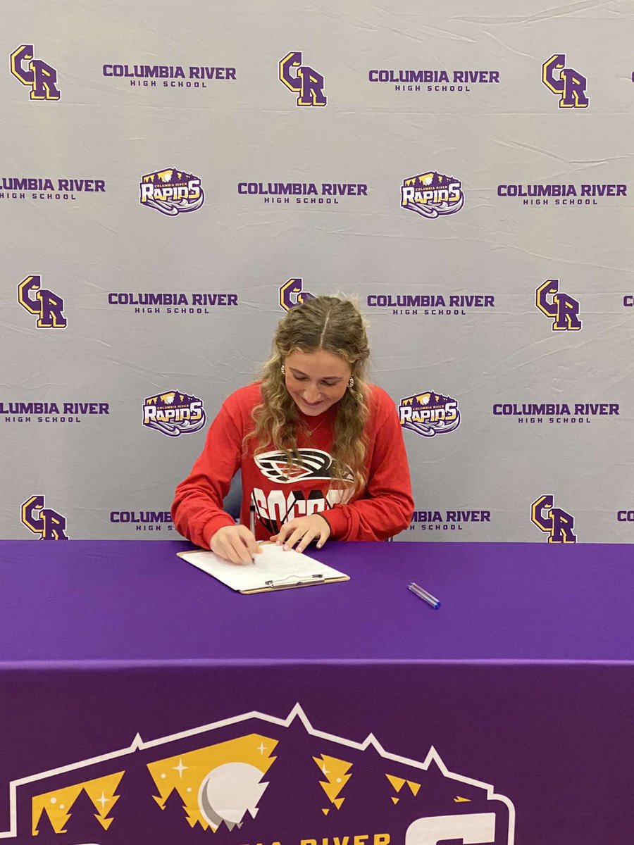 2022 Rapid Signee, Sydney Johnson will be taking her talents to Southern Oregon University to play soccer             #riverflow