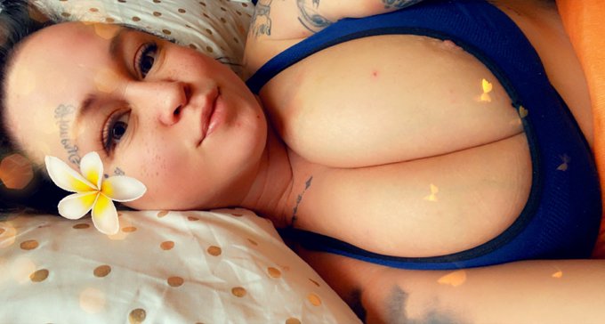 Laying in bed&hellip; hungover and hurt. Lol. I fell out of the shower.. not sure why anyone let me take a shower